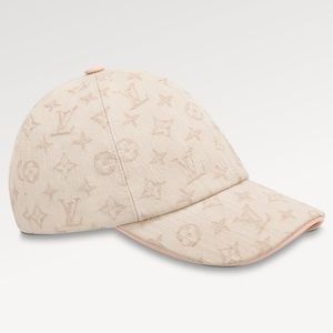 Louis Vuitton Large Be My Cap in Beige